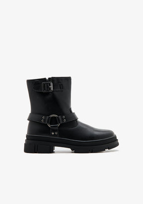 Boots Buckle Black