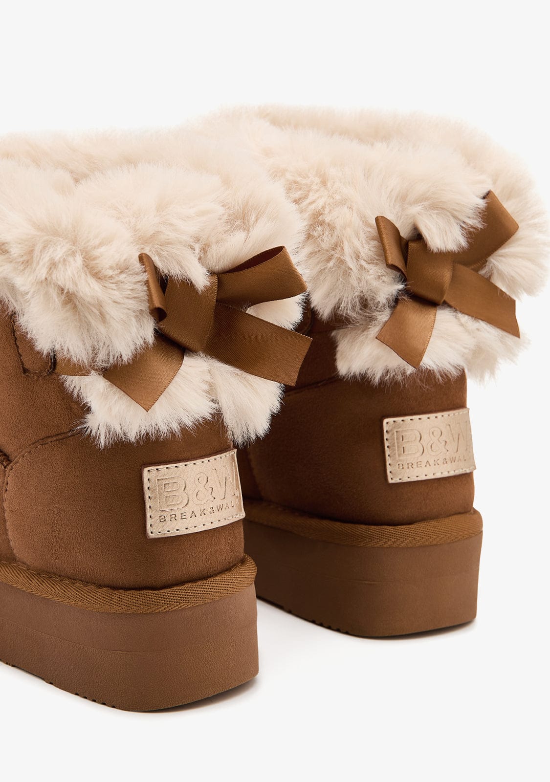 Tan Fur Australian Boots Water Repellent